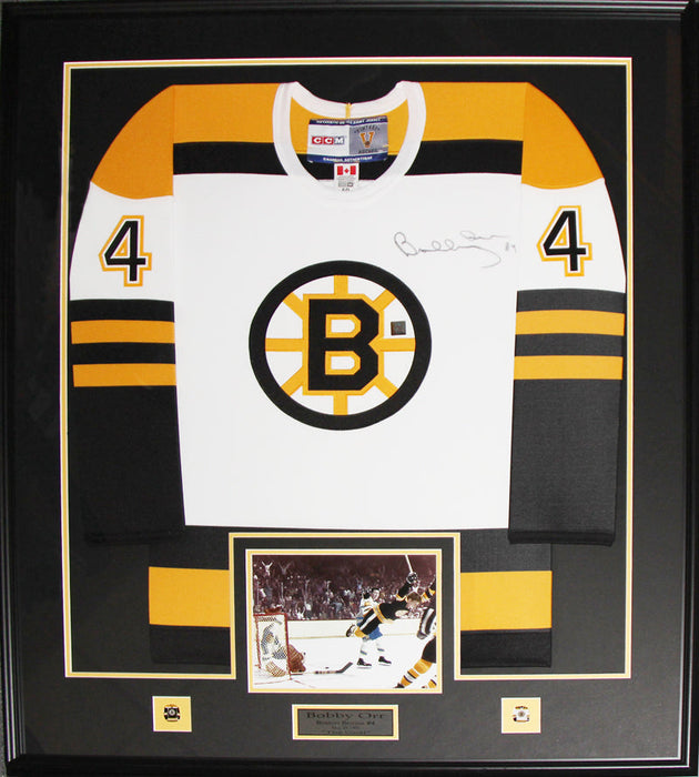 Bobby Orr Boston Bruins Signed White Jersey Hockey Collector Frame