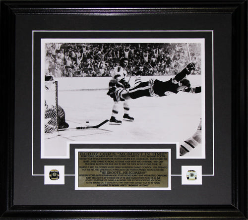 Bobby Orr Boston Bruins The Goal Black & White 11x14 Hockey Collector Frame