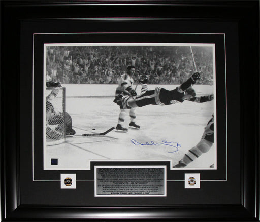 Bobby Orr Boston Bruins The Goal Black & White 16x20 Signed Hockey Frame