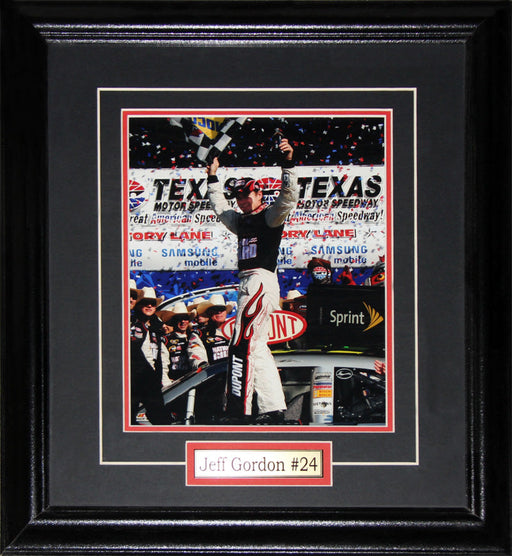 Jeff Gordon NASCAR Auto Motorsport Racing Driver 8x10 Racer Collector Frame