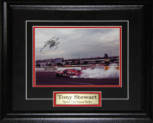 Tony Stewart NASCAR Auto Motorsport Racing Driver Signed 8x10 Racer Frame