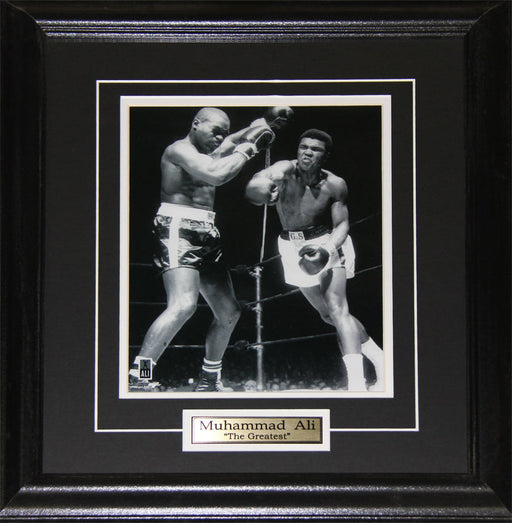 Muhammad Ali Black & White 8x10 Boxing Memorabilia Collector Frame