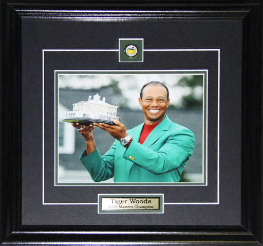 Tiger Woods PGA Golf 2019 Masters Collector Memorabilia 8x10 frame (Middle)