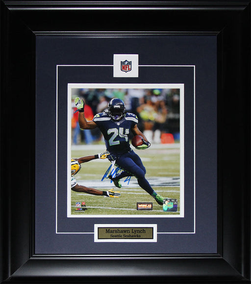 Marshawn Lynch Seattle Seahawks Signed 8x10 Football Collector Frame