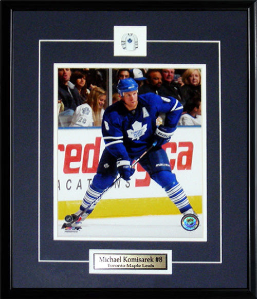 Mike Komisarek Toronto Maple Leafs 8x10 Hockey Memorabilia Collector Frame