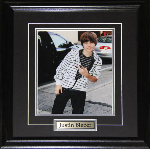 Justin Bieber Canadian Popstar Music 8x10 Memorabilia Collector Frame