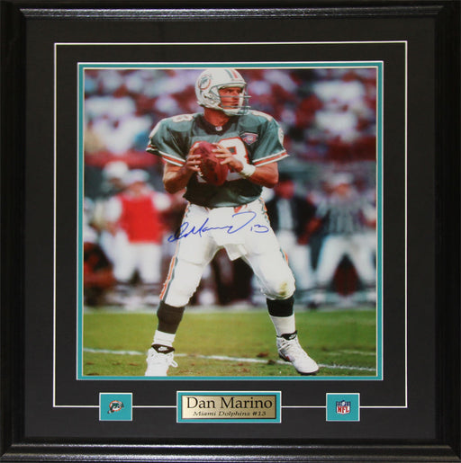Dan Marino Miami Dolphins Signed 16x20 Football Memorabilia Collector Frame