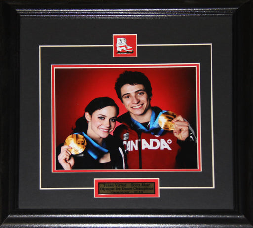Tessa Virtue & Scott Moir Team Canada 2010 Vancouver Winter Olympics Gold Medal 8x10 Frame