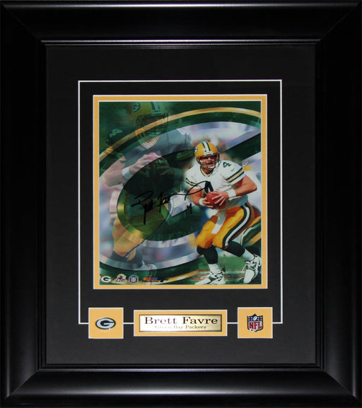 Brett Favre Green Pay Packers Signed 8x10 Football Collector Frame