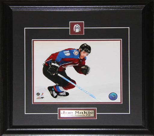 Joe Sakic Colorado Avalanche 8x10 Hockey Memorabilia Collector Frame