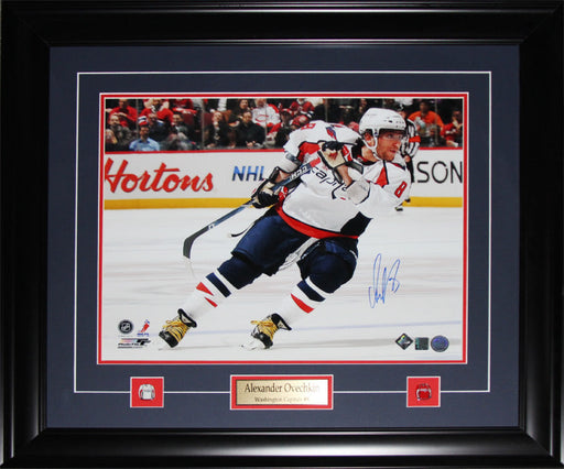 Alexander Ovechkin Washington Capitals Signed 16x20 Hockey Collector Frame