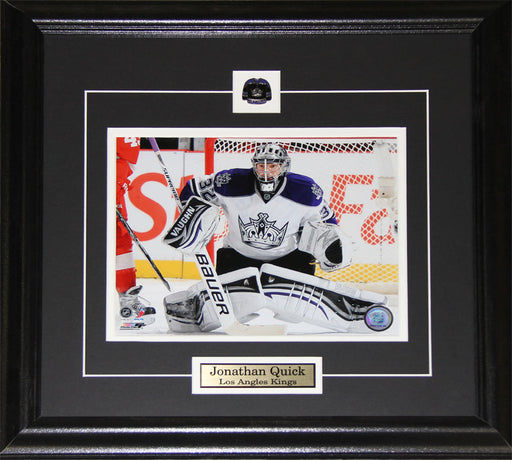 Jonathan Quick Los Angeles Kings 8x10 Hockey Memorabilia Collector Frame