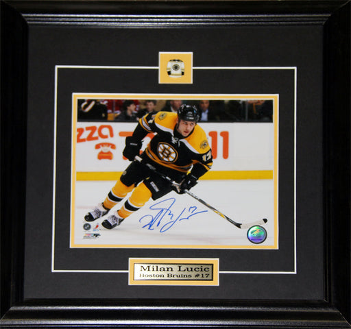 Milan Lucic Boston Bruins Signed 8x10 Hockey Memorabilia Collector Frame