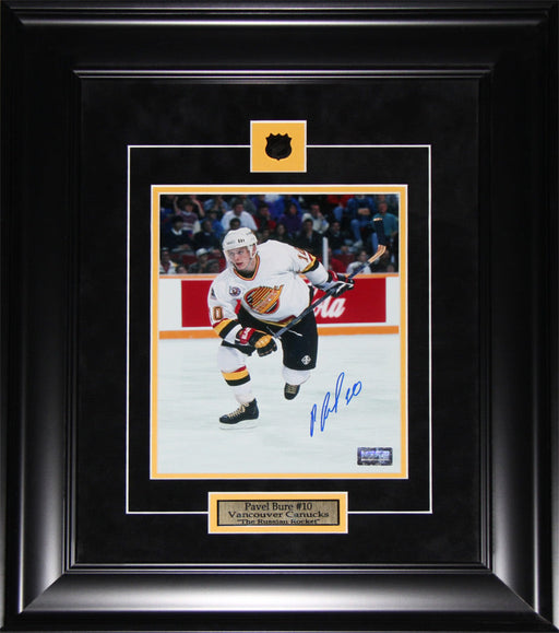 Pavel Bure Vancouver Canucks Signed 8x10 Hockey Memorabilia Collector Frame