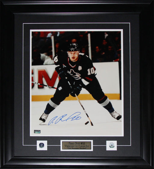 Pavel Bure Vancouver Canucks Signed 16x20 Hockey Memorabilia Collector Frame