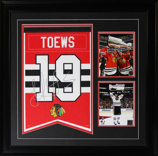 Jonathan Toews Chicago Blackhaws Lazer Etched Autograph Felt Jersey Banner Hockey Sports Memorabilia Collector Frame