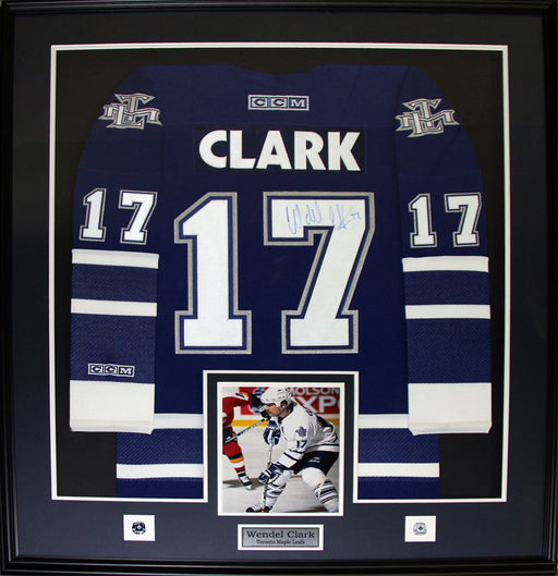 Wendel Clark Toronto Maple Leafs Signed Blue Jersey Hockey Collector Frame